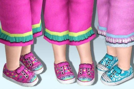Детские ботинки двух цветов